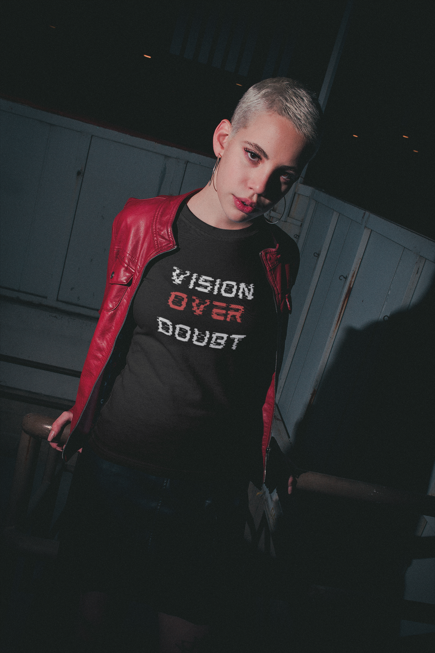 VISION OVER DOUBT | Women's T-Shirt